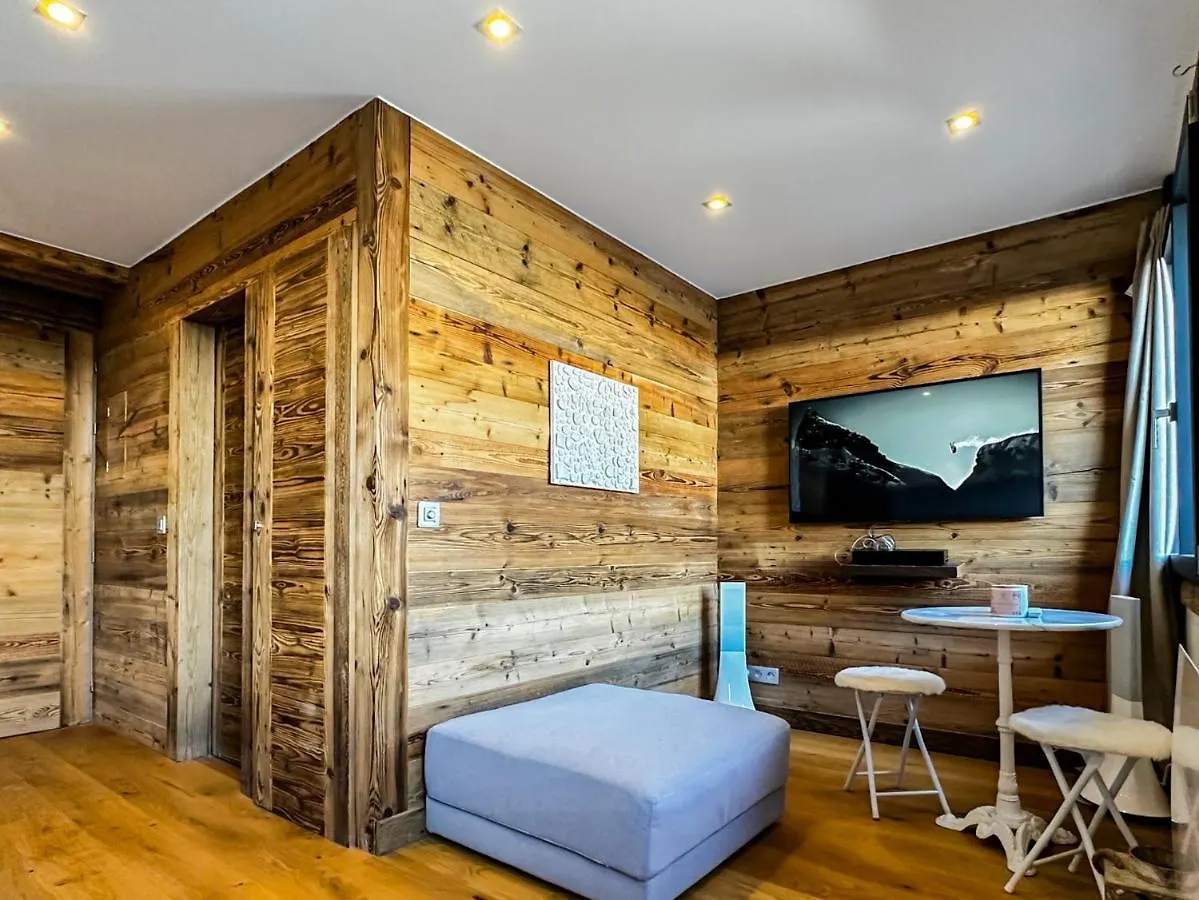 Pti Bout Villlage Megeve Apartment France